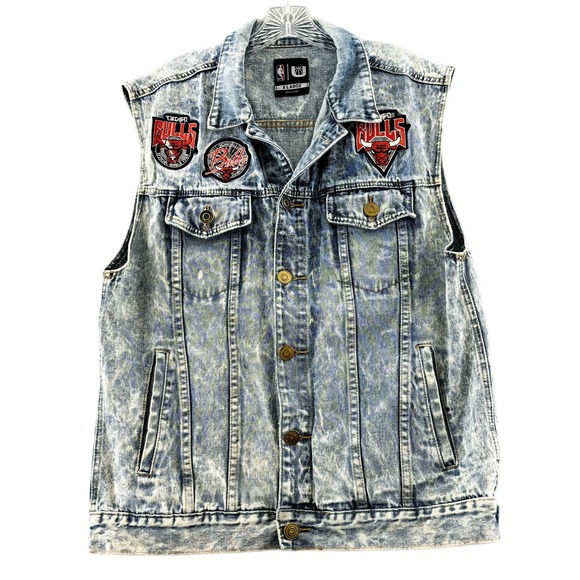 NBA Other - Mens XL Chicago Bulls World Tour Distressed Denim Vest NBA Button Pockets‎ Flaws